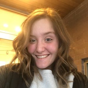 Meet your Posher, Corrie